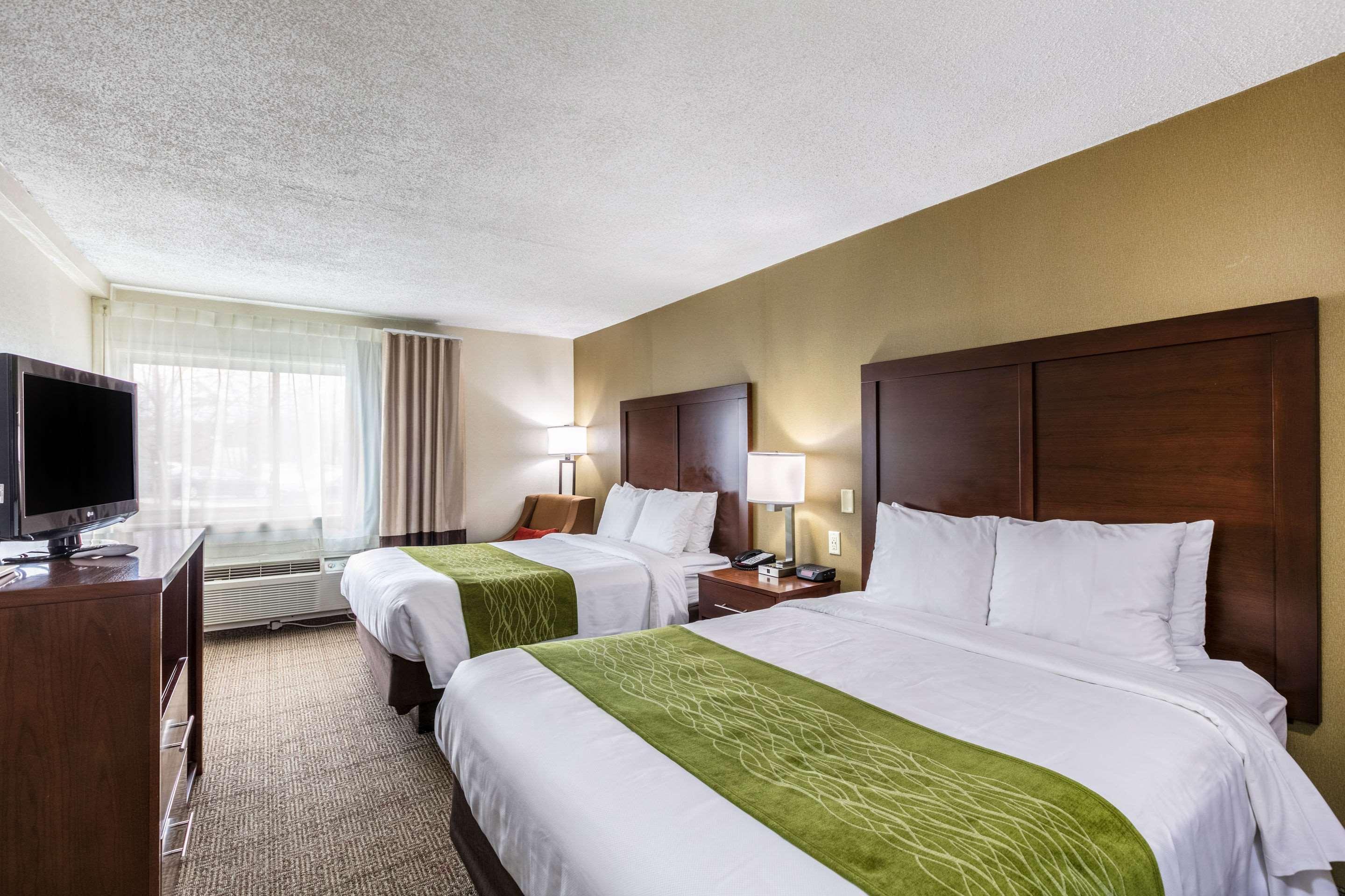 Comfort Inn Medford-Long Island Extérieur photo