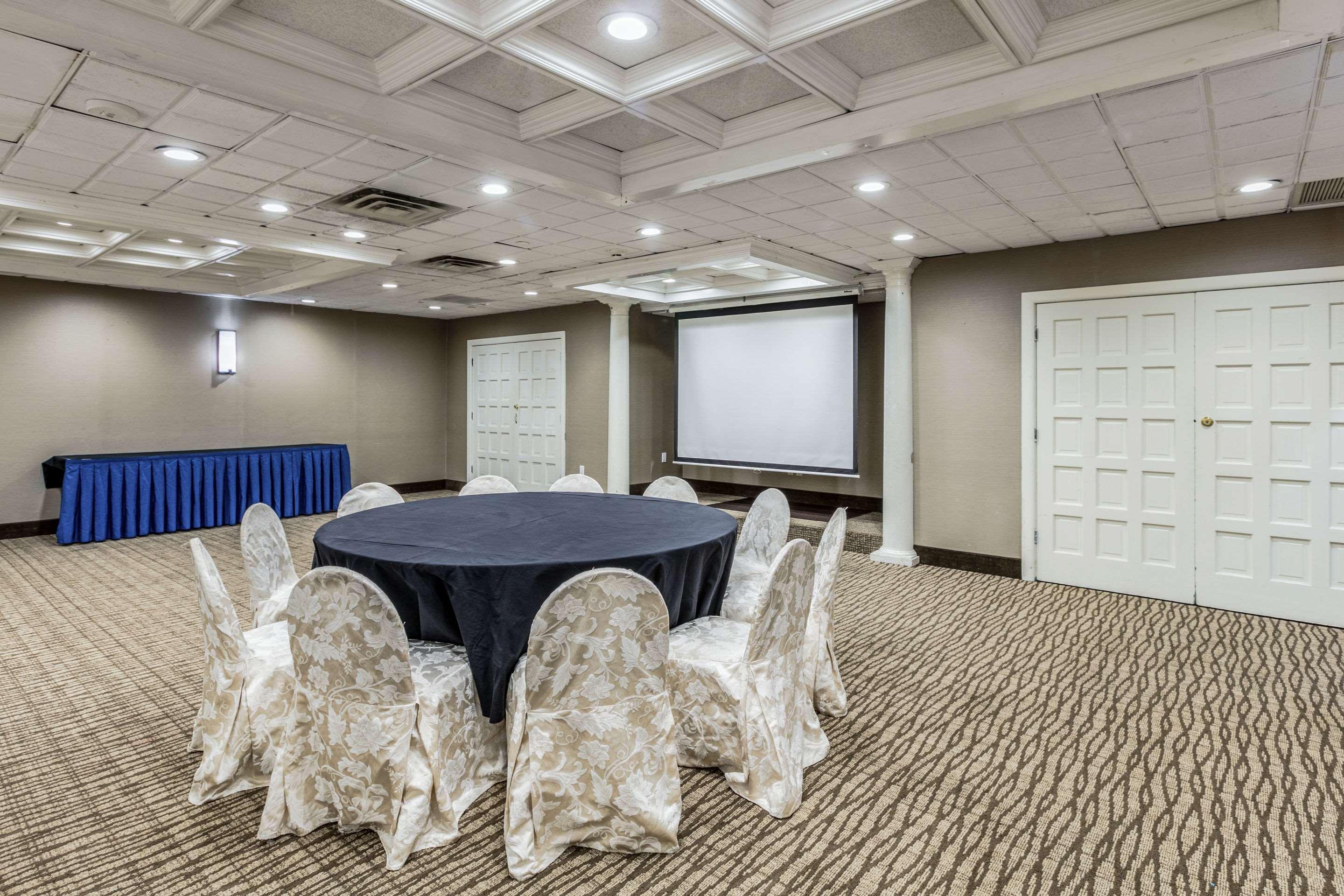 Comfort Inn Medford-Long Island Extérieur photo