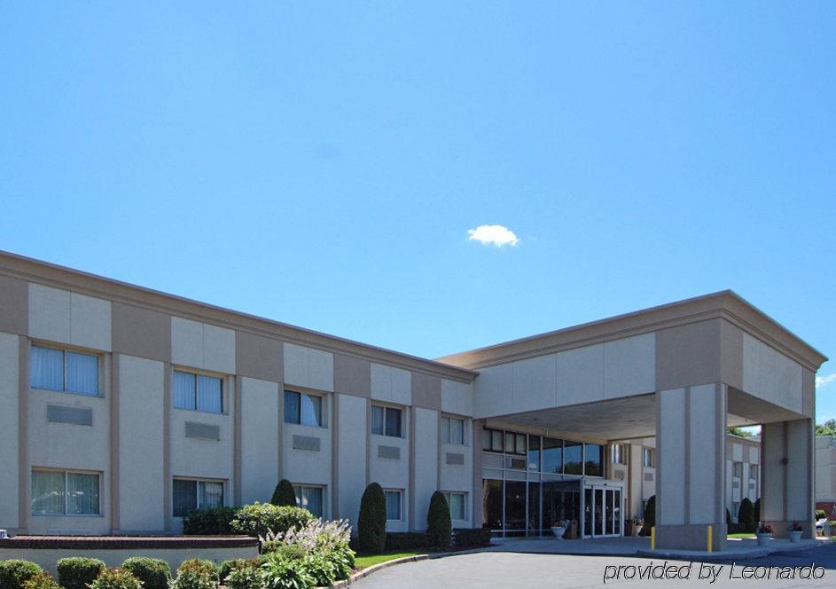 Comfort Inn Medford-Long Island Extérieur photo