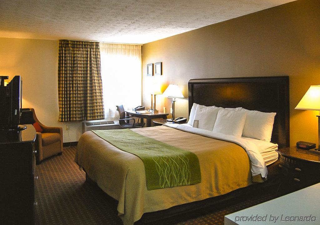 Comfort Inn Medford-Long Island Extérieur photo