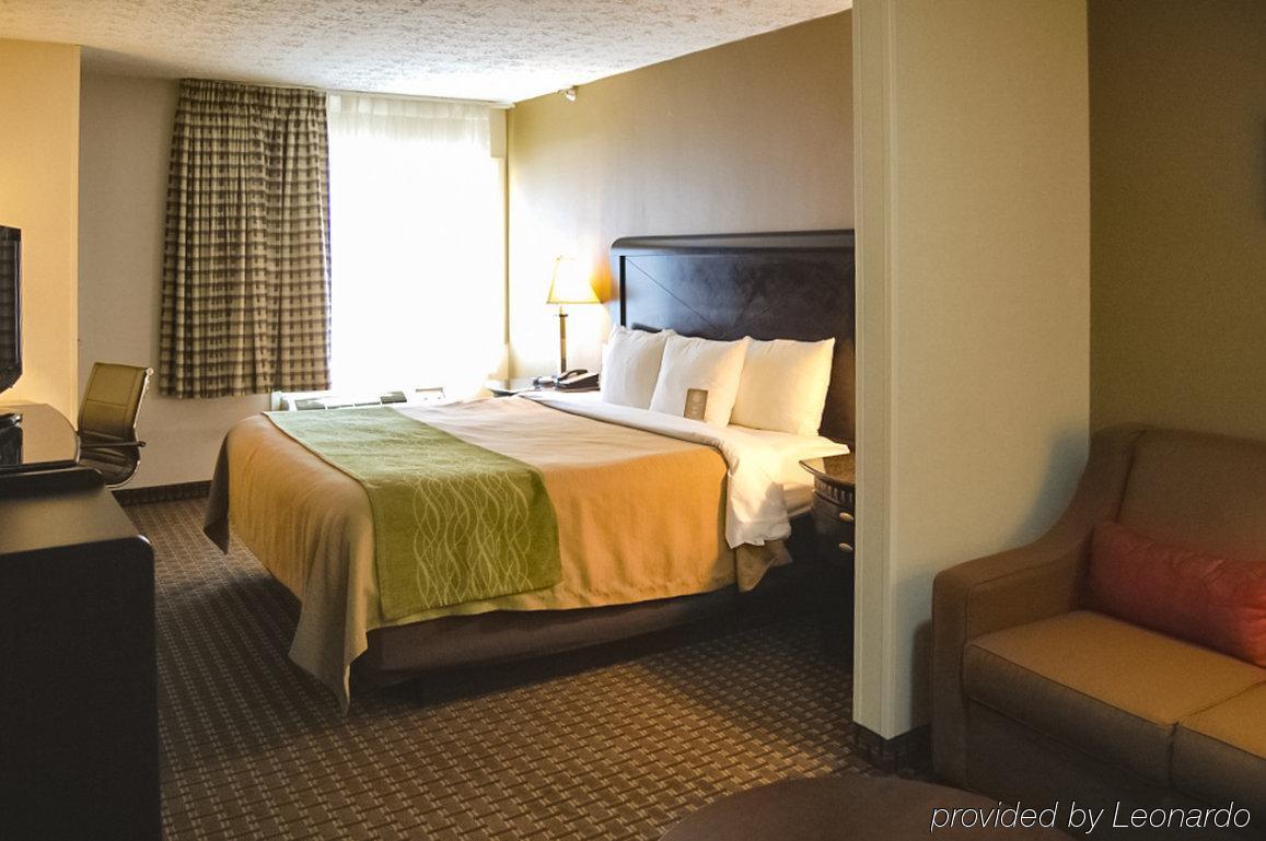 Comfort Inn Medford-Long Island Extérieur photo