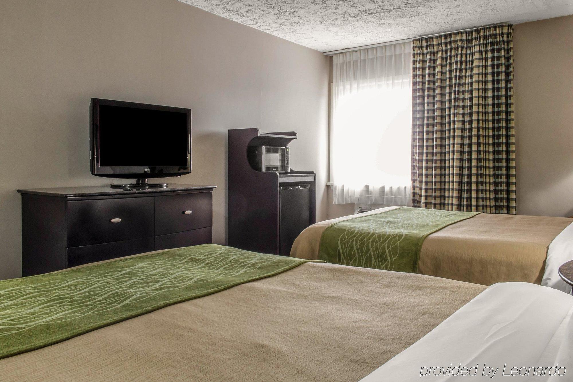 Comfort Inn Medford-Long Island Extérieur photo