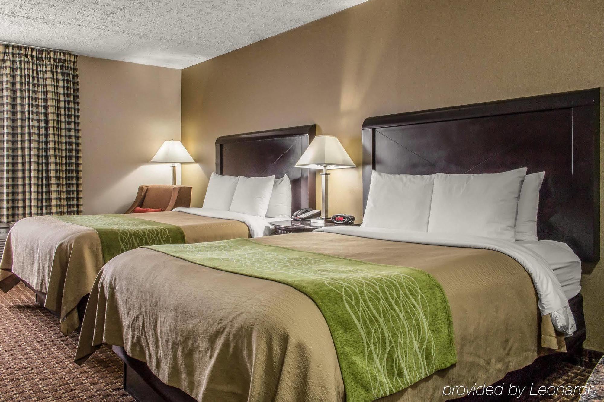 Comfort Inn Medford-Long Island Extérieur photo